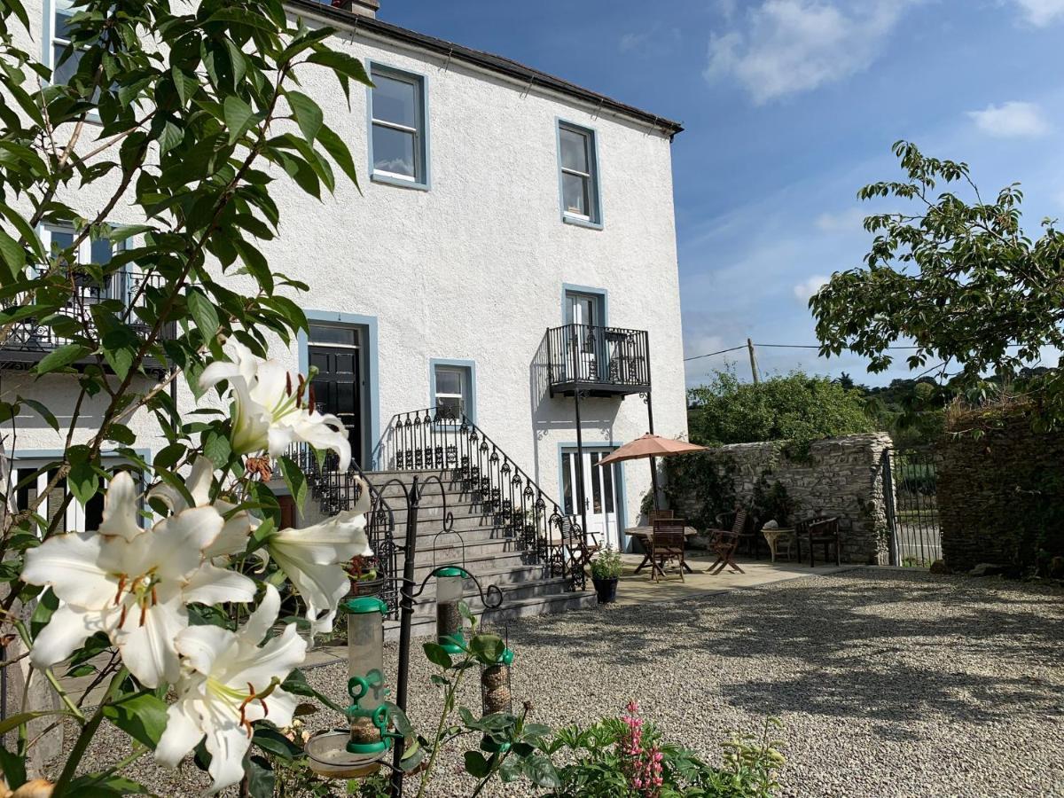 Riverbank House Bed And Breakfast Innishannon Экстерьер фото