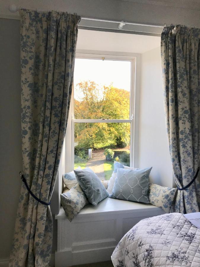 Riverbank House Bed And Breakfast Innishannon Экстерьер фото